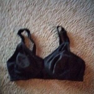 Olga Elegant Black Women's Bra 35063 38D, Tags Removed